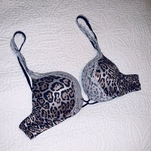 Victoria’s Secret Bombshell bra 32AA Leopard